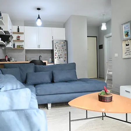 Διαμέρισμα Cozy In Τίρανα
