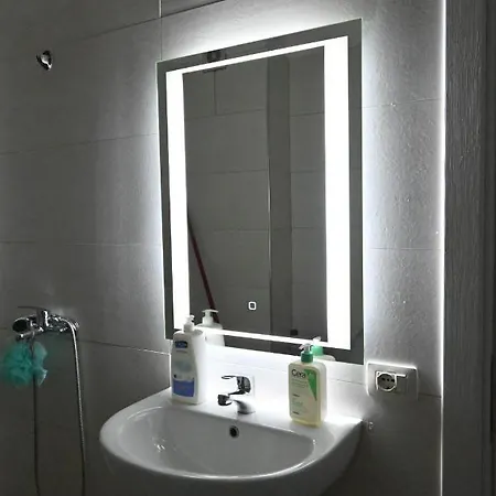 Cozy In Διαμέρισμα Τίρανα